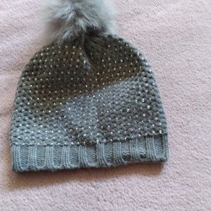 Venus sparkle beanie